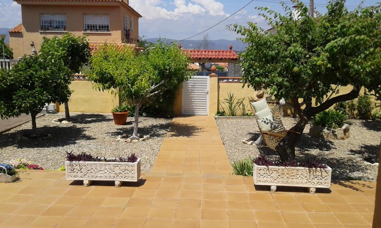 Chalet Vacacional Con Piscina Privada Y Barbacoa Ταραγόνα Εξωτερικό φωτογραφία