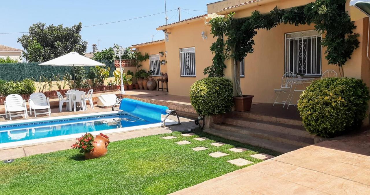 Chalet Vacacional Con Piscina Privada Y Barbacoa Ταραγόνα Εξωτερικό φωτογραφία